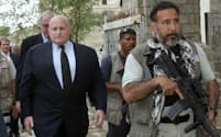 米ブッシュ政権（第43代）の国務副長官としてアフガニスタンを訪れたアーミテージ氏㊧。米同時テロ事件後の対応にあたった（2003年5月）＝AP